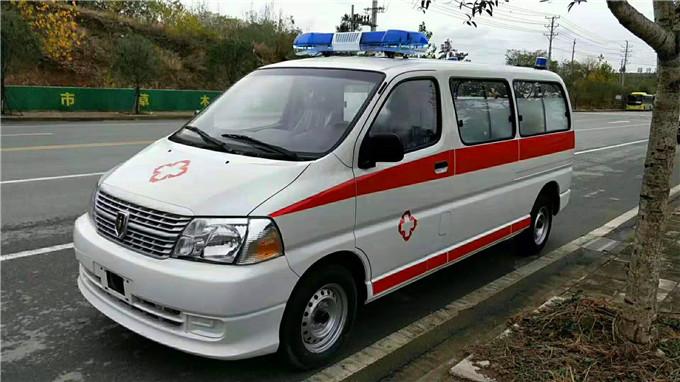 德惠市丰田海狮救护车